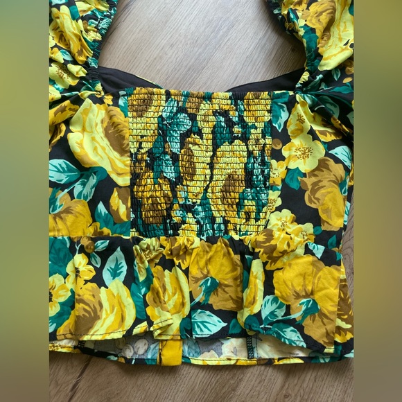 Urban Outfitters Yellow Floral Blouse - Picture 4 of 7